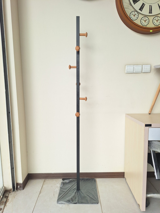 چوب لباسی جالباسی ایستاده پالونیا مدل نرگس