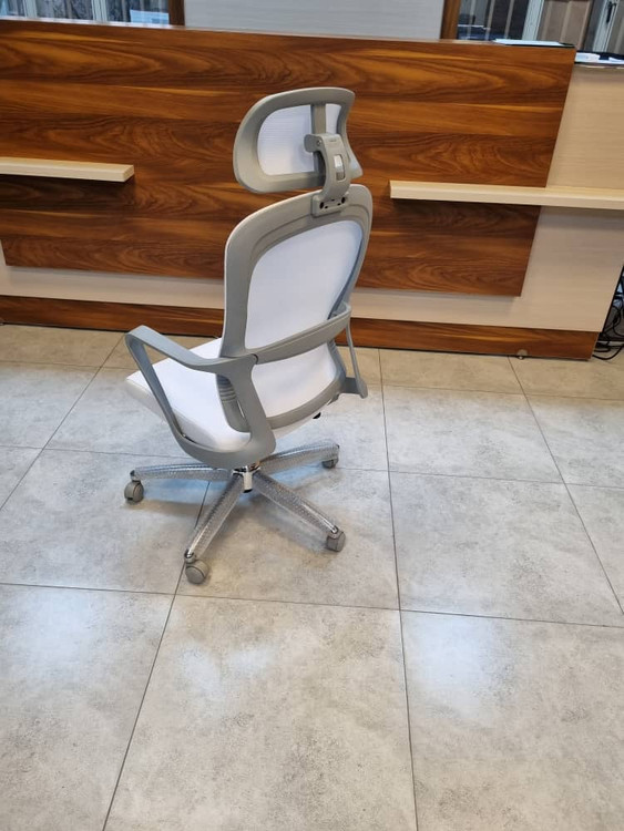 صندلی مدیریتی هوراند نوین سیستم مدل H600