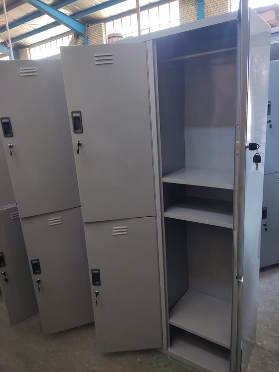 کمد فلزی 4 درب پالونیا