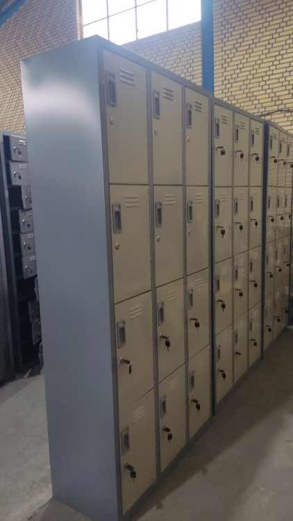 کمد فلزی 12 درب پالونیا