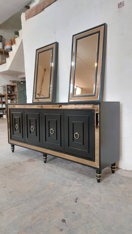 کنسول پالونیا مدل نگین