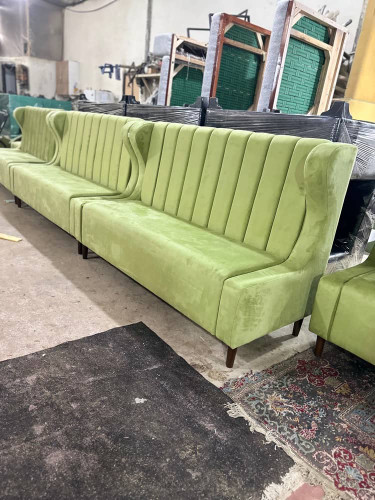 مبل رستورانی پالونیا مدل مارال شیاردار