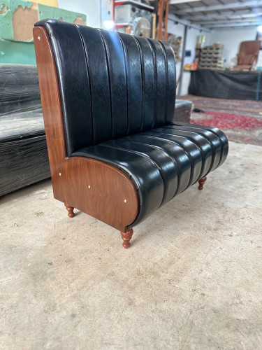 مبل رستورانی پالونیا مدل بلوط