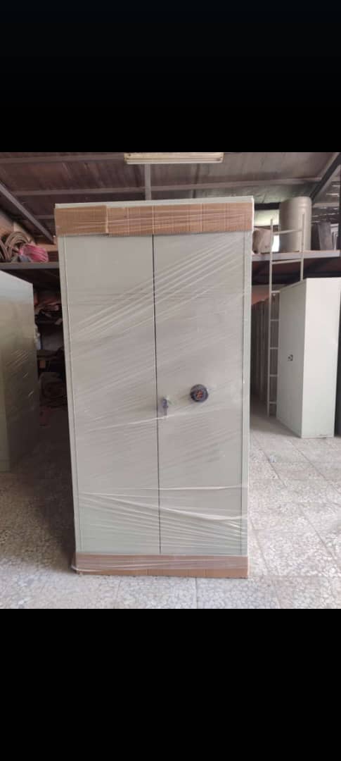 کمد فلزی بایگانی پالونیا