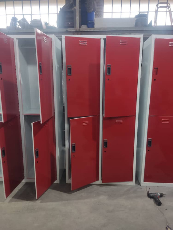 کمد فلزی 4 درب پالونیا