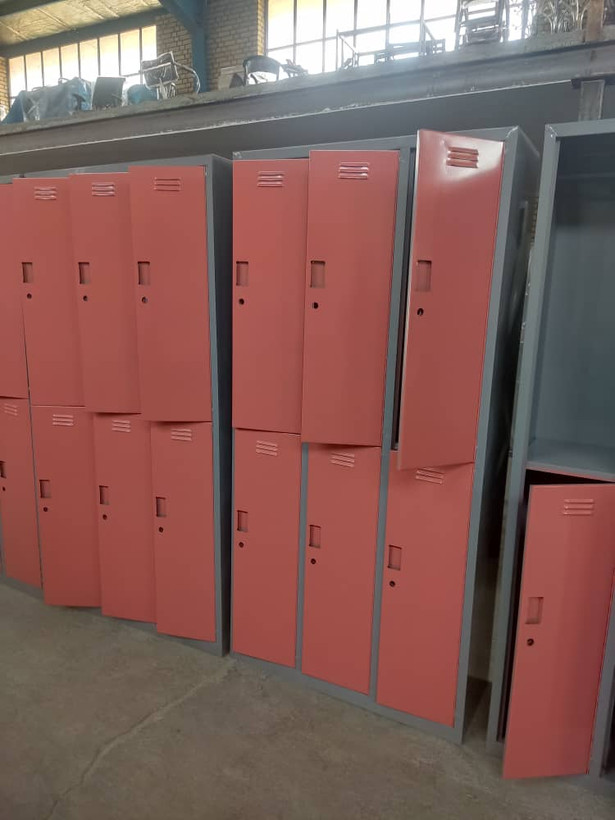 کمد فلزی 6 درب پالونیا