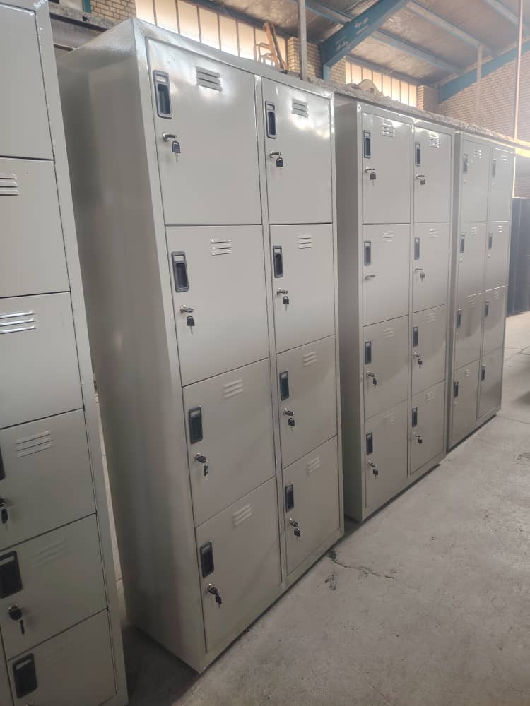 کمد فلزی 8 درب پالونیا