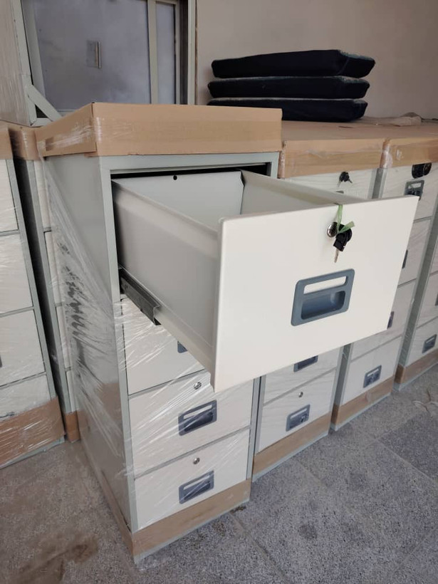 فایل 4 کشو فلزی پالونیا