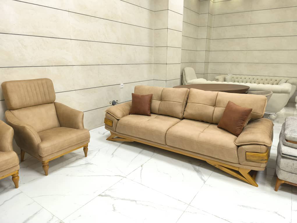 مبل راحتی مدل ماهور پالونیا