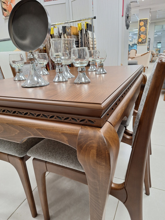 میز نهارخوری پالونیا مدل 205