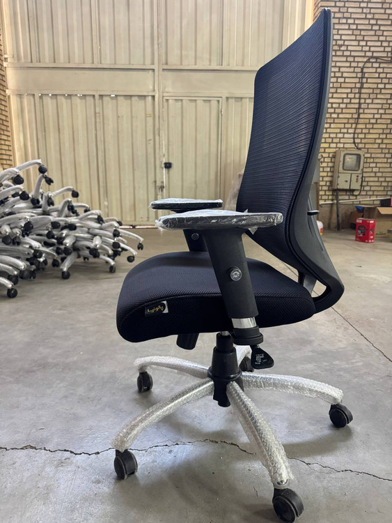 صندلی اداری p431k پالونیا