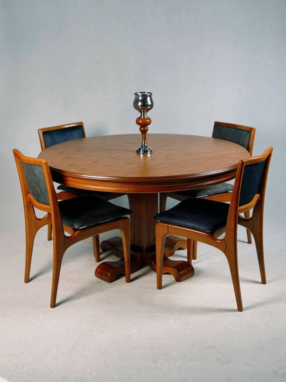 میز نهارخوری پالونیا مدل گرد