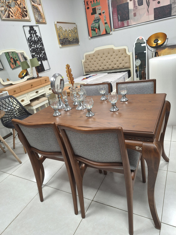 میز و صندلی نهارخوری پالونیا مدل مانا