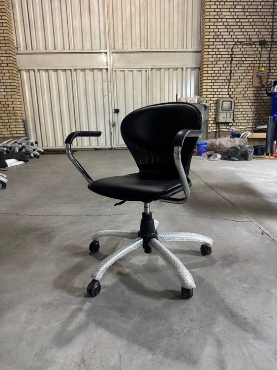 صندلی کارمندی صدفی پالونیا