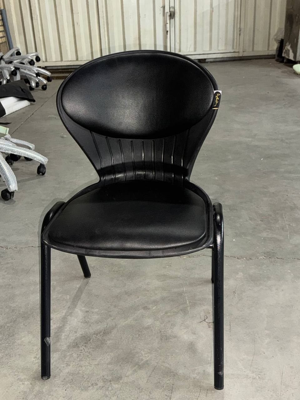 صندلی انتظار صدفی پالونیا