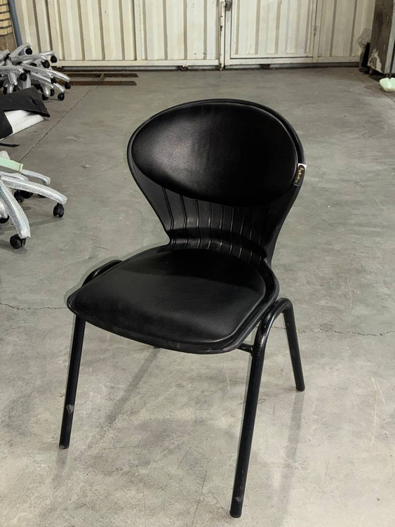 صندلی انتظار صدفی پالونیا