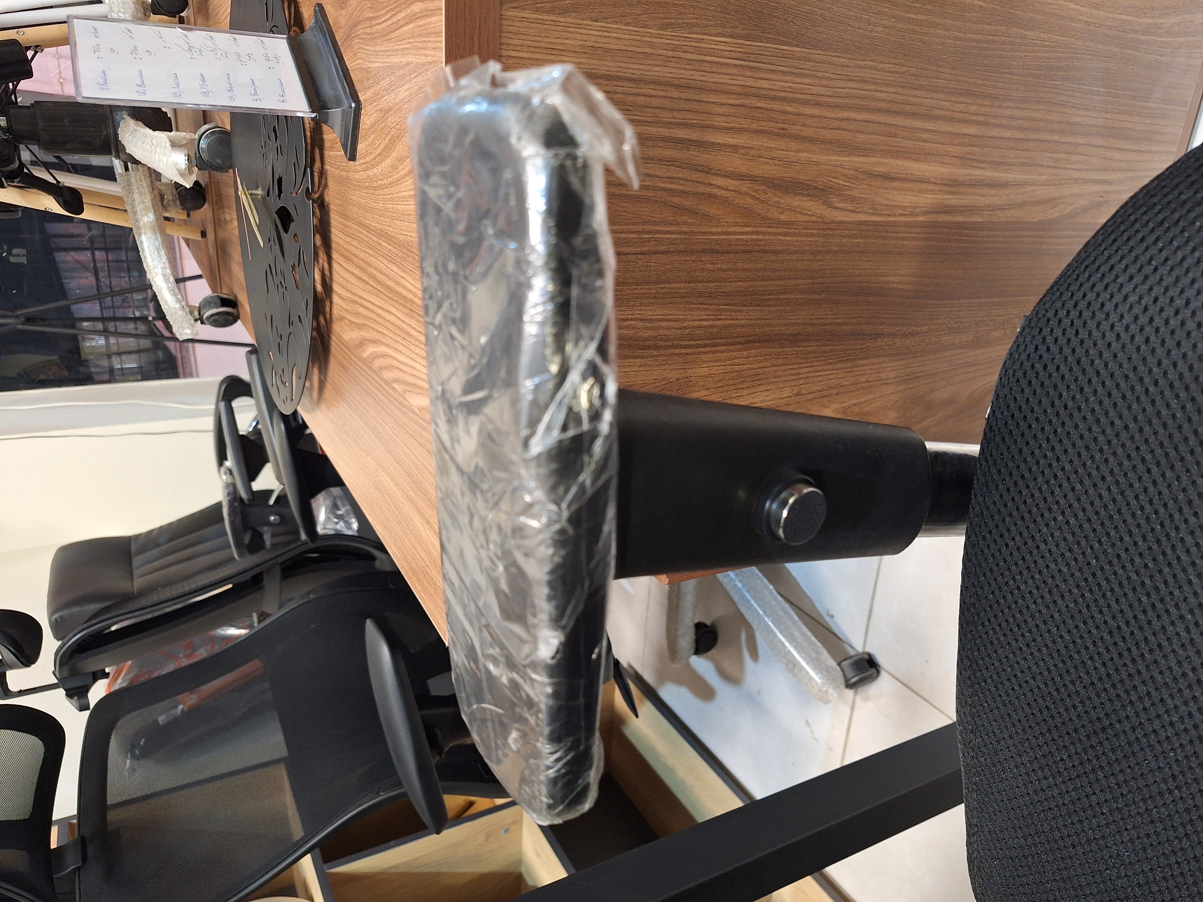 صندلی اداری 460M توری پالونیا