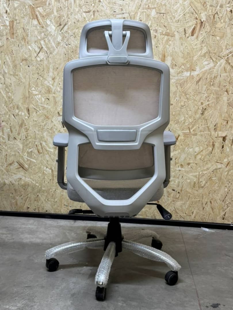 صندلی اداری P512M توری پالونیا