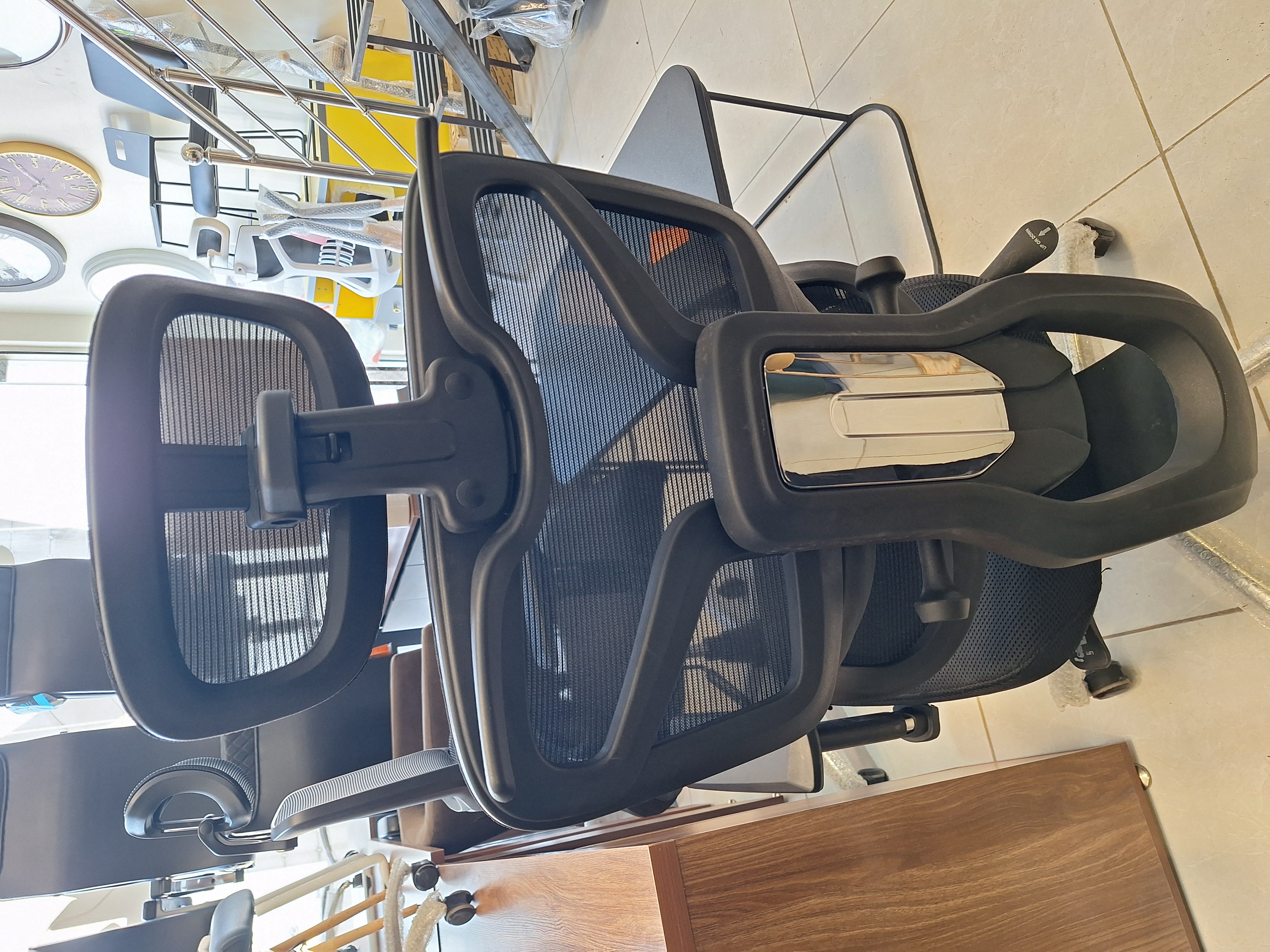 صندلی اداری P760M توری پالونیا