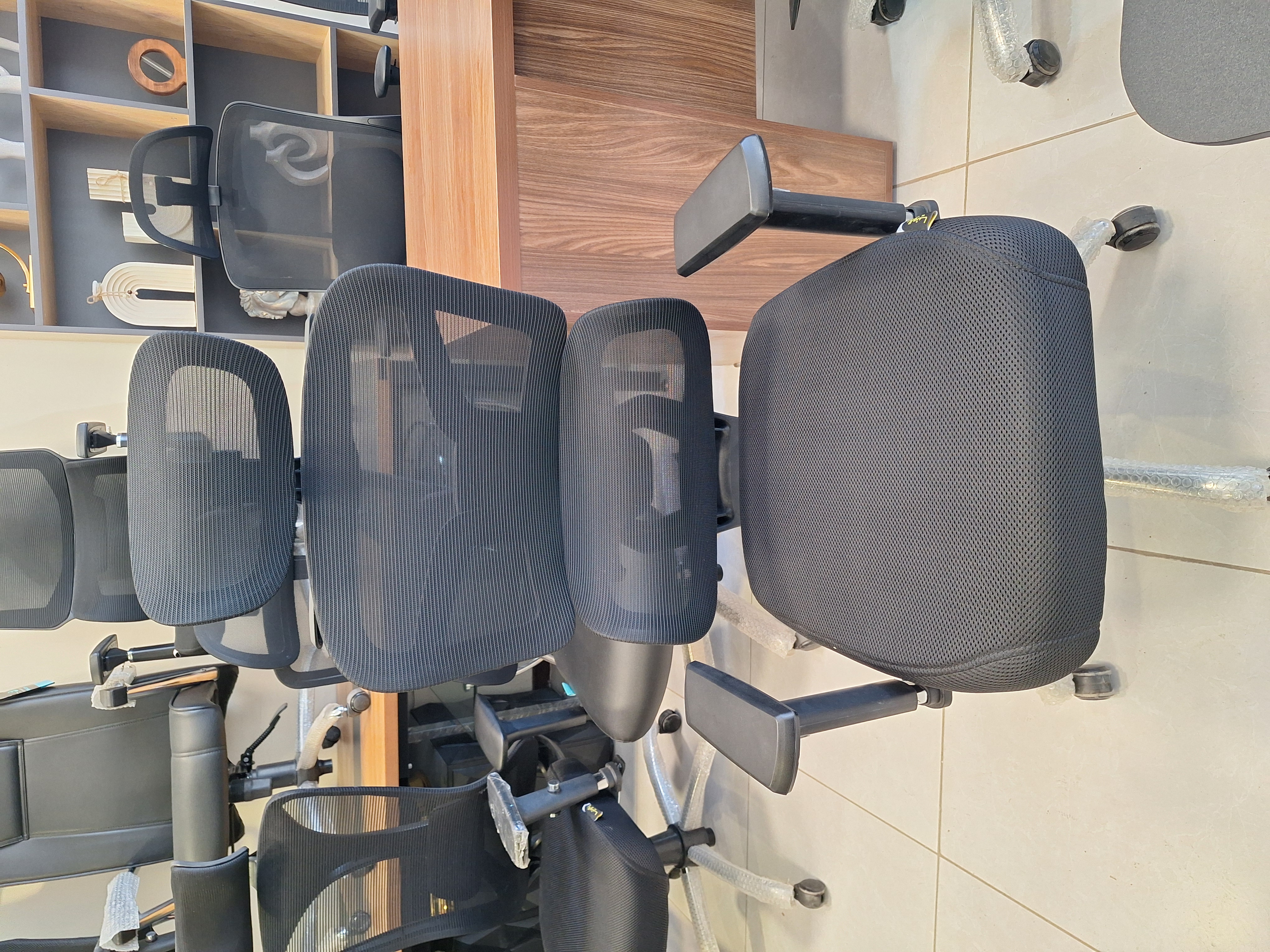 صندلی اداری P760M توری پالونیا