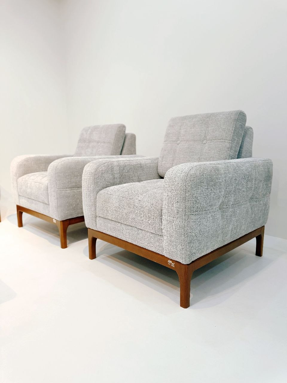 مبل راحتی پالونیا مدل 92 پاینو