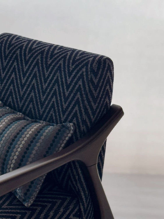 مبل راحتی پالونیا مدل لوکا پاینو