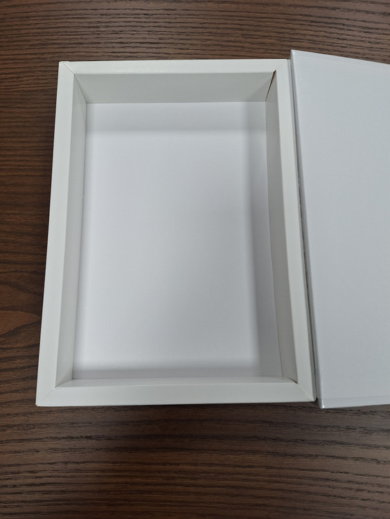 کتاب دکوراتیو سایز باریک