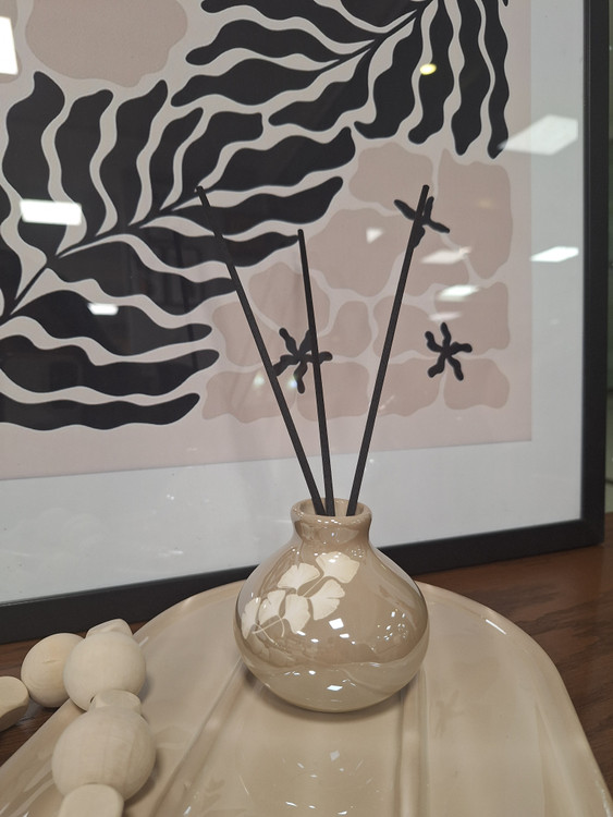 جا اسانسی نیلوفر ۲