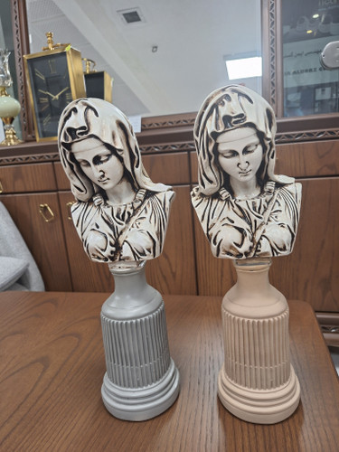 مجسمه دکوراتیو مدل بانوی باستانی