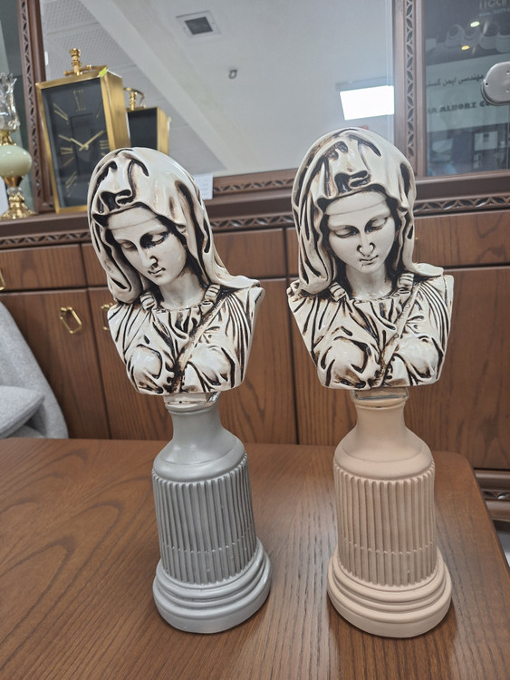 مجسمه دکوراتیو مدل بانوی باستانی