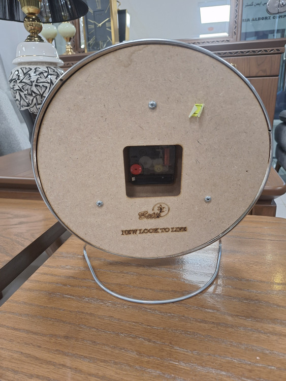 ساعت رومیزی بتیس کد ۷