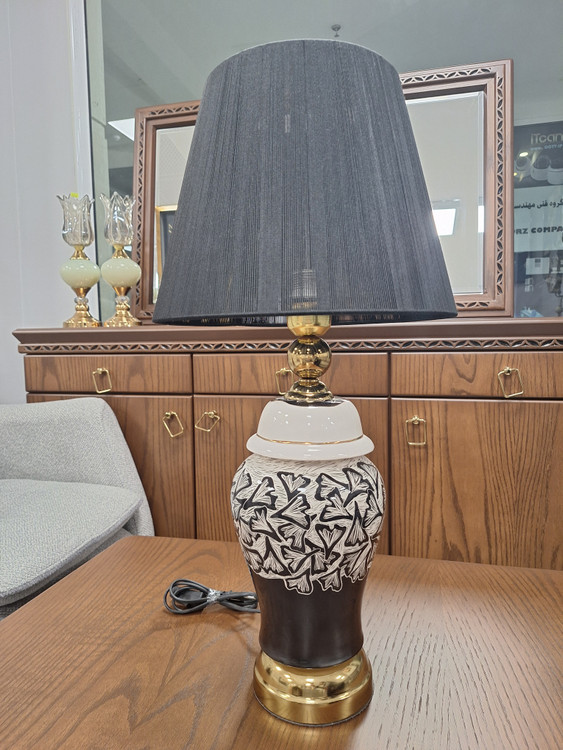 آباژور رومیزی طرحدار مدل پروانه