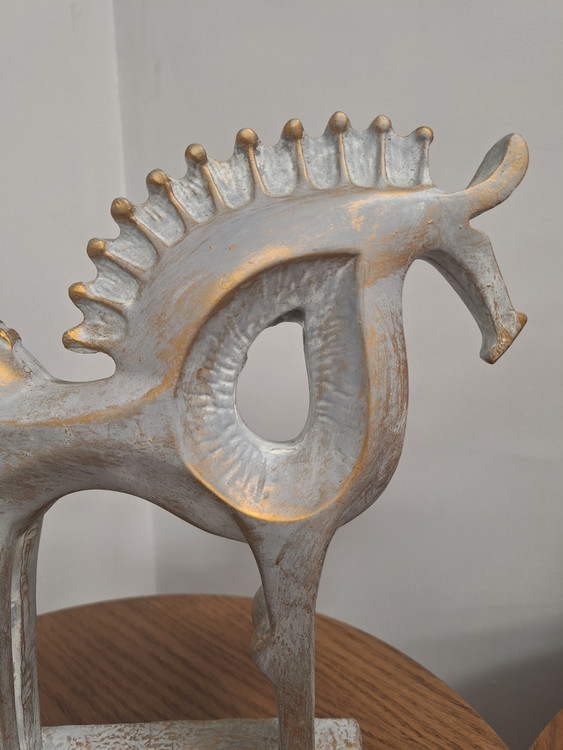مجسمه دکوراتیو مدل اسب باستانی