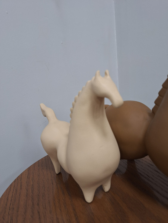 مجسمه دکوراتیو دوسایز مدل لاما