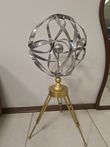 استند وارداتی مدل گل فلزی