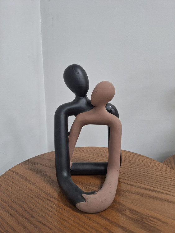 مجسمه دکوراتیو مدل سلفی کد ۲