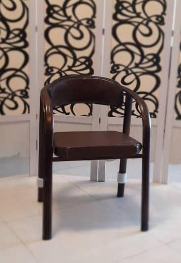 صندلی انتظار (ام پی) پالونیا