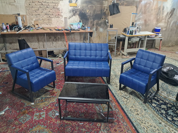 مبل اداری تی وان پالونیا